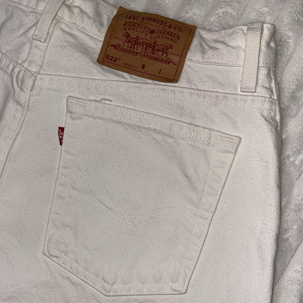 Levis 522 Vintage White Short | Size 16 - Picture 3 of 15